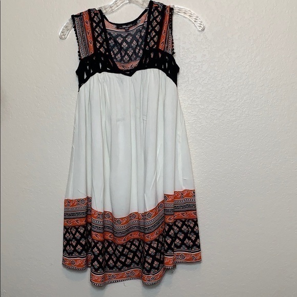 LuLu’s Babydoll BoHo Dress/Tunic - Picture 4 of 8